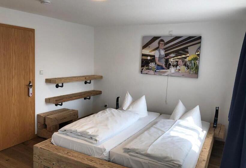 Номер Стандарт Совместная Ванная, Landgasthof Kreuz