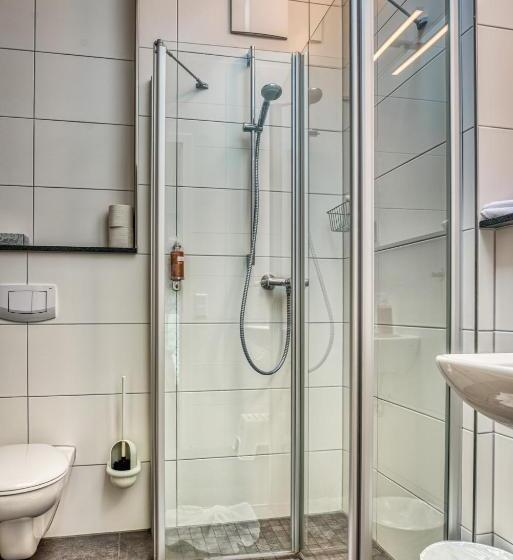 1ベッドルームアパートメント, Gita´s Haus