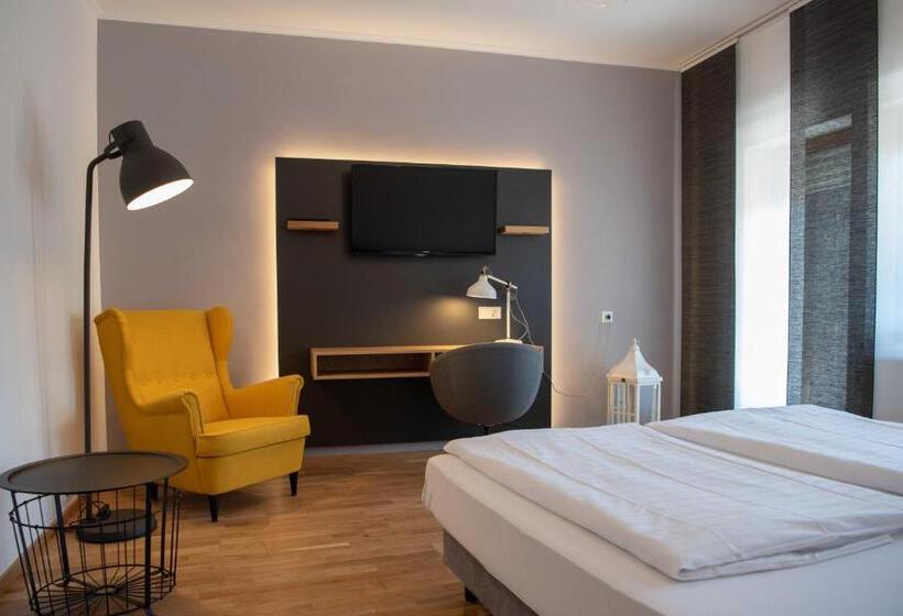 Студио Стандарт с Балконом, Wein Erlebnis Hotel Maimühle