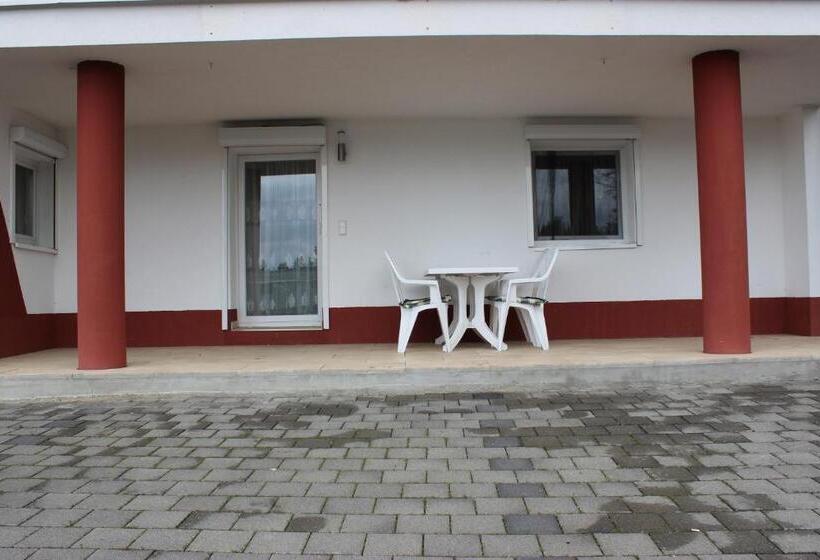 4인용 스탠다드 룸, Bodensee Pension