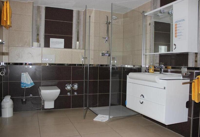 4인용 스탠다드 룸, Bodensee Pension