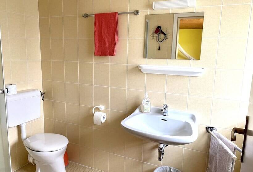 디럭스 트리플 룸, Pension Waldblick