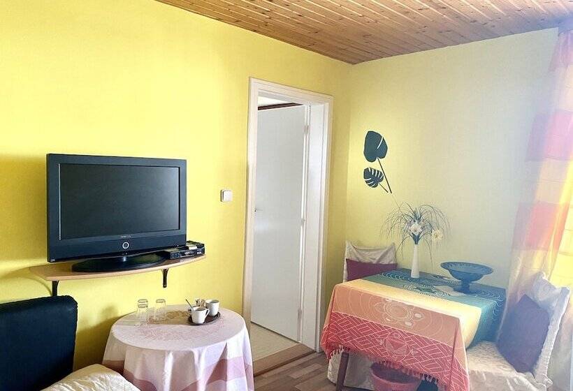 디럭스 트리플 룸, Pension Waldblick