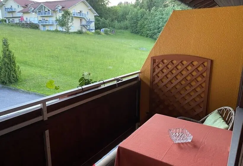 バルコニー付きスタンダードルーム, Pension Waldblick