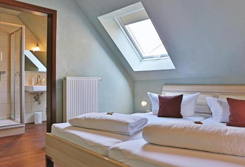 Апартаменты 1 Спальня, Burgers