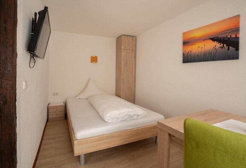 스탠다드 트리플 룸, Gasthof Hosbein