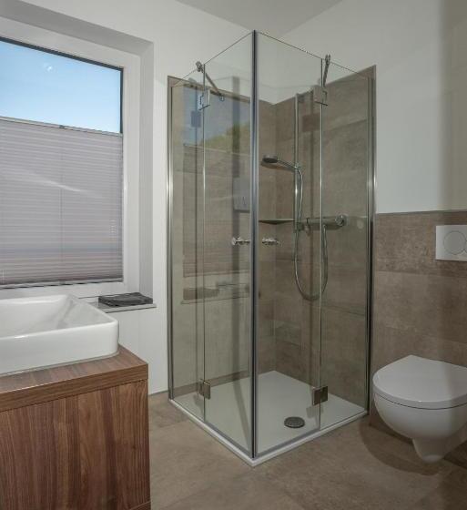 스탠다드 트리플 발코니 룸, Gasthof Hosbein