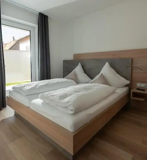 1 Bedroom Apartment with Terrace, Gasthof Hosbein