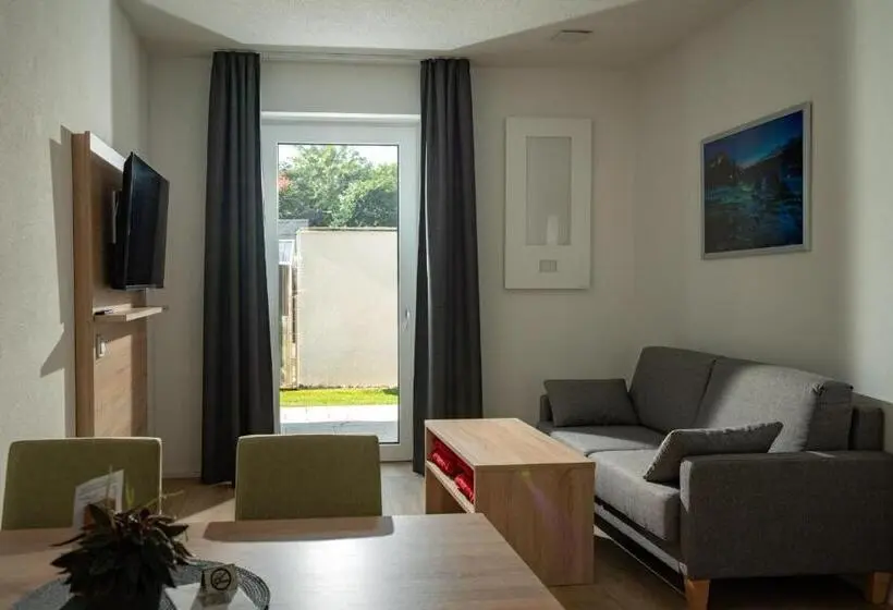 1 Bedroom Apartment with Terrace, Gasthof Hosbein