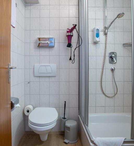 이코노미 룸, Gasthof Hosbein