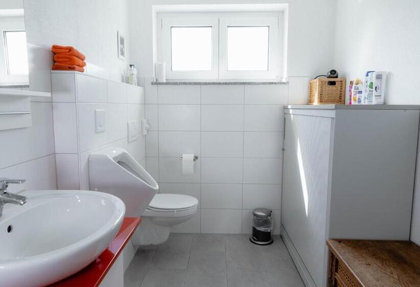 Quarto Estandar Individual Banheiro Compartilhado, Business Apart Stuttgart