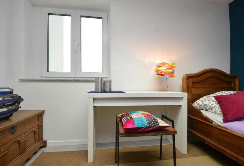 Quarto Estandar Individual Banheiro Compartilhado, Business Apart Stuttgart