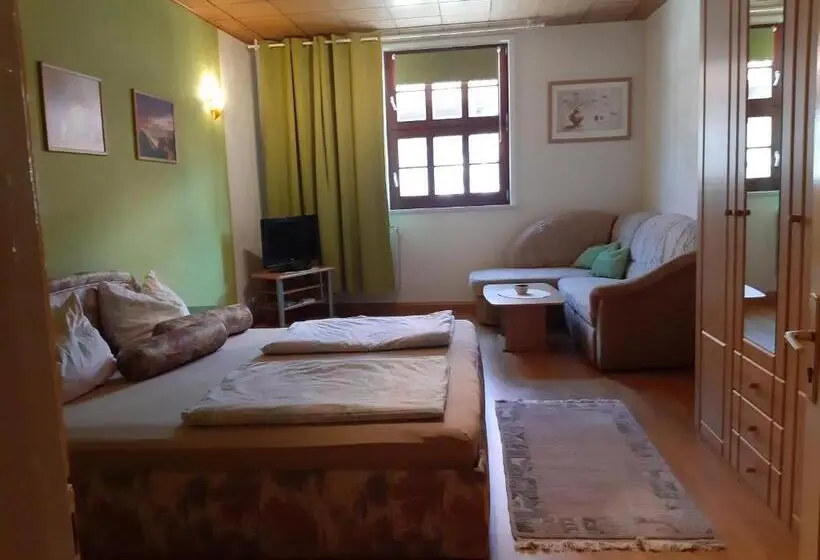 Perhesviitti, Alte Posthalterei