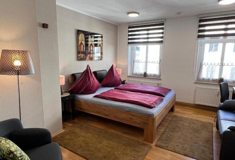 Номер Стандарт, Pension Leipzig Süd