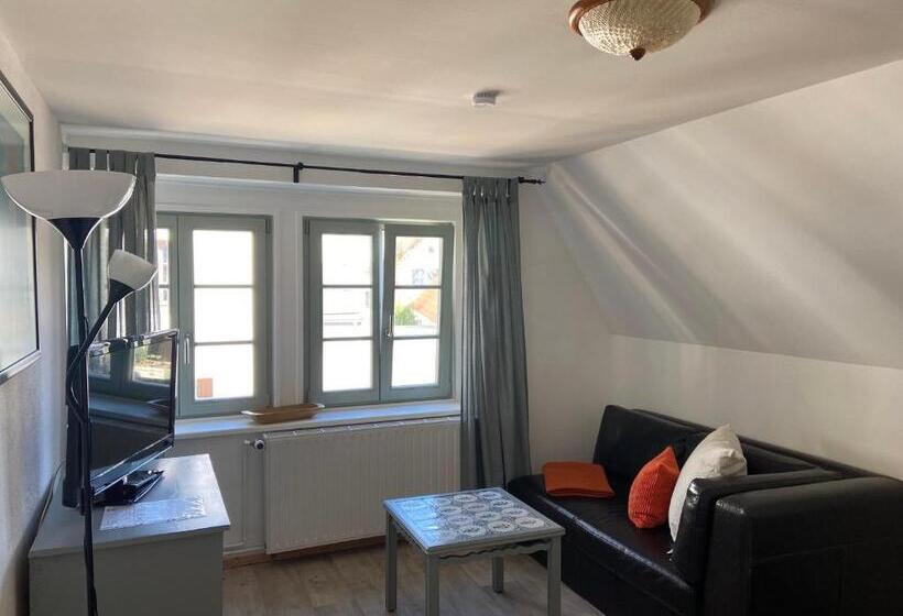 带1个卧室的公寓, Birnbom Warnemünde