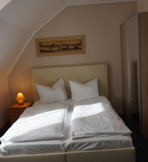 Номер Basic, Bootshaus Neustrelitz