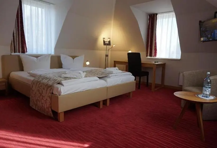 スタンダードルーム, Bootshaus Neustrelitz
