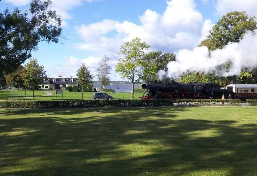 スタンダードシングルルーム, Bootshaus Neustrelitz