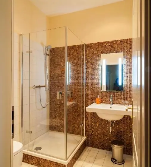 Deluxe Yhden Hengen Huone, Quartier Rautenstock Gbr