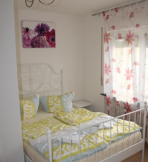 四人标准间, Pension Mimosa