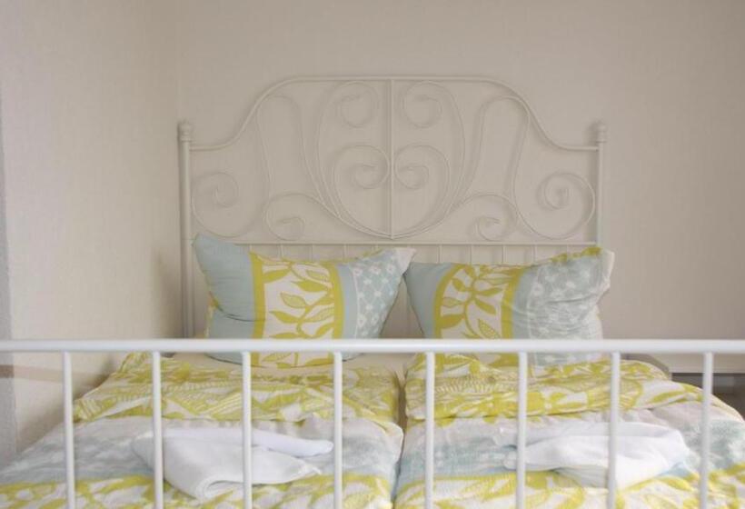 四人标准间, Pension Mimosa