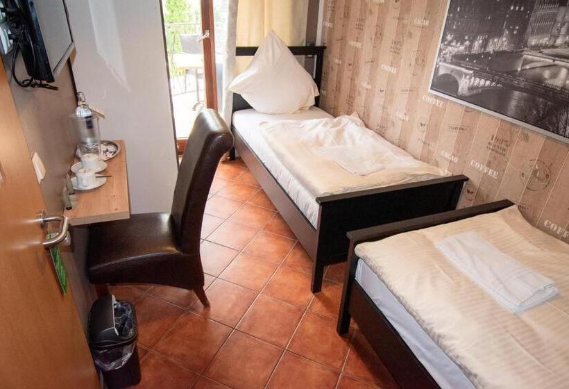 اتاق استاندارد با سرویس بهداشتی مشترک, Boutique Hotel Sena