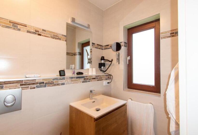 اتاق اکونومی, Boutique Hotel Sena