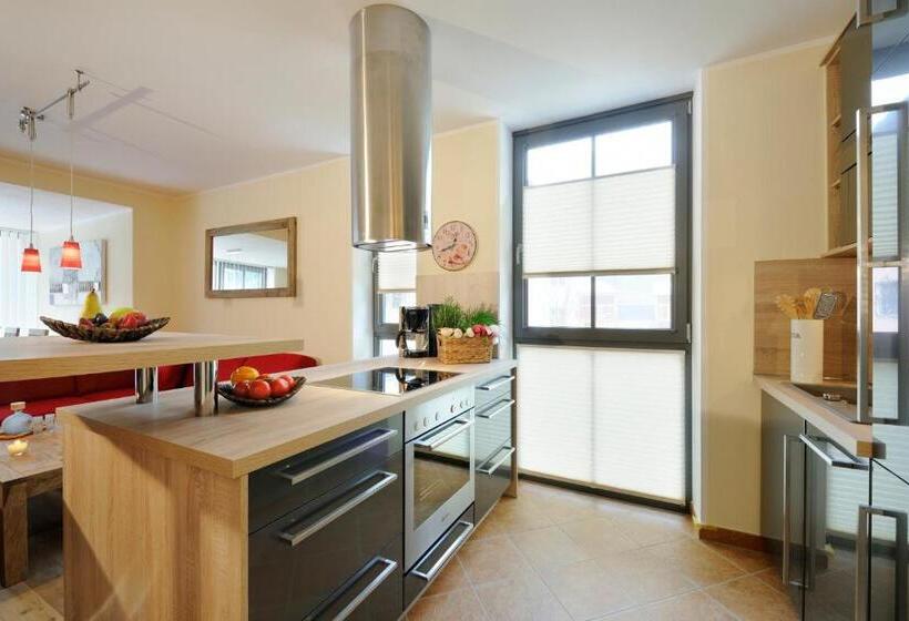 Apartament 1 Sypialnia, Alpenglühn