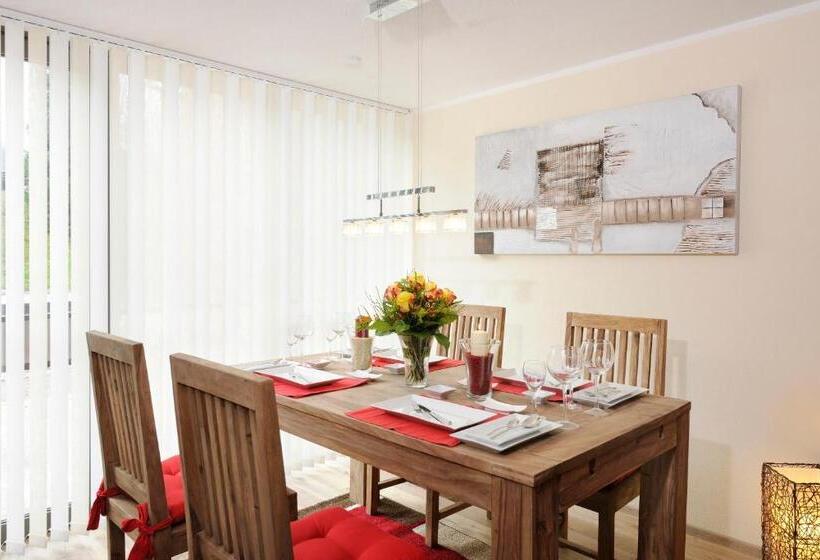 1 Bedroom Apartment Mountain View, Alpenglühn