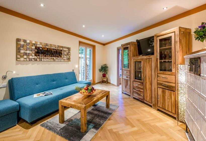 Apartament 1 Sypialnia z Balkonem, Alpenglühn