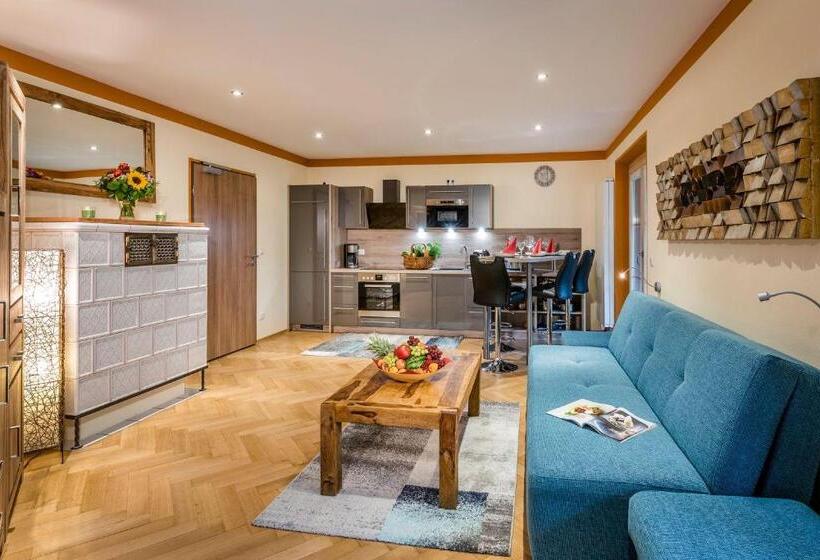 Apartament 1 Sypialnia z Balkonem, Alpenglühn