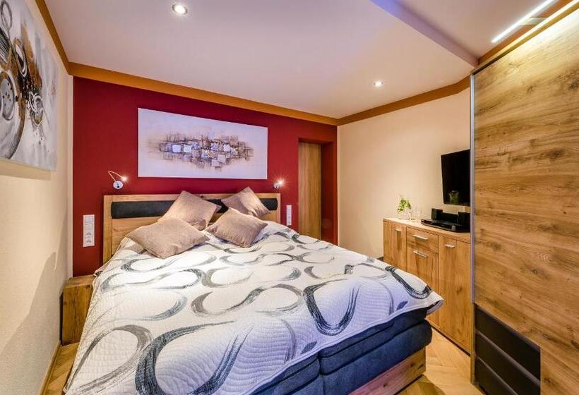 Apartament 1 Sypialnia z Balkonem, Alpenglühn