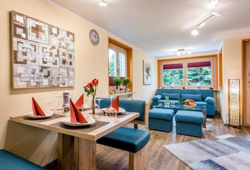 Apartament 1 Sypialnia Parter, Alpenglühn