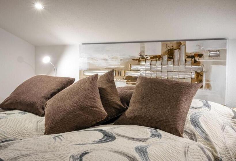 Suite 2 Sypialnie, Alpenglühn