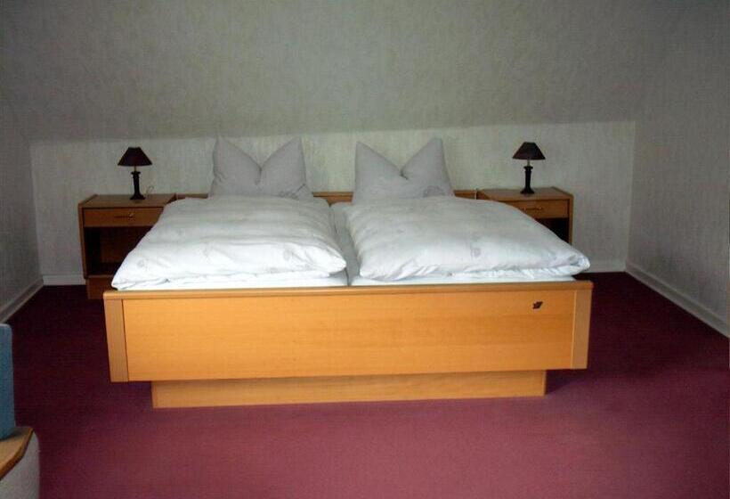 Номер Стандарт с Балконом, Gasthof Haus Hubertus