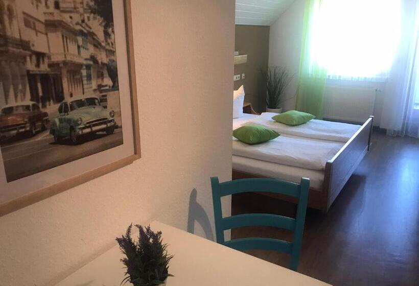 带1个卧室的带阳台的公寓, Self Check In Ferienwohnungen & Apartments Am Bergsee