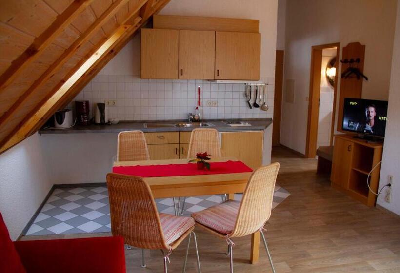 1 Bedroom Apartment Lake View, Self Check In Ferienwohnungen & Apartments Am Bergsee