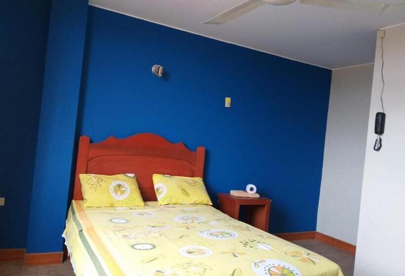 غرفة قياسية فردية, Camino Real