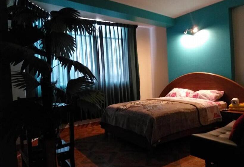 إستوديو ديلوكس, Camino Real