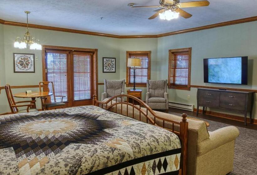 Lakosztály, Carlisle Inn Walnut Creek