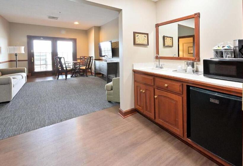 2 Szobás Suite, Carlisle Inn Walnut Creek