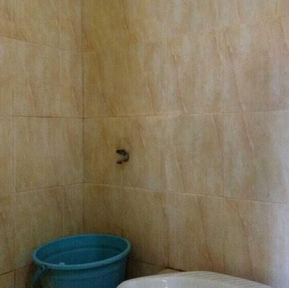 חדר אקונומי, Colorbox House