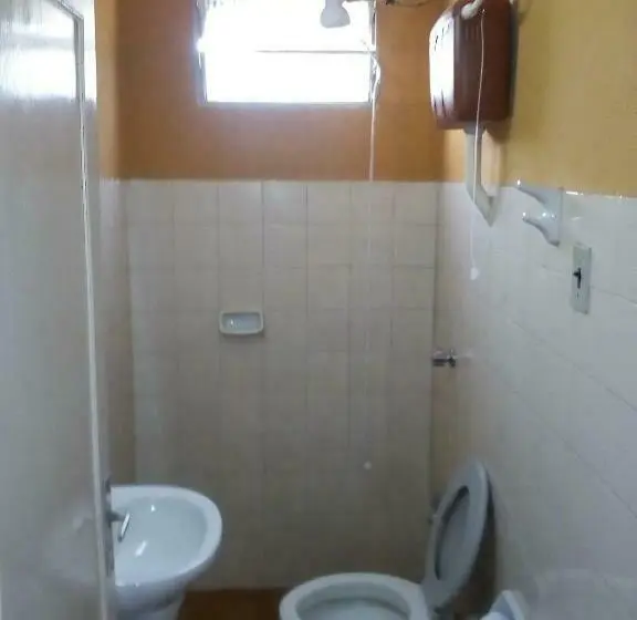 اتاق استاندارد سه تخته با بالکن, San Miguel Hostal