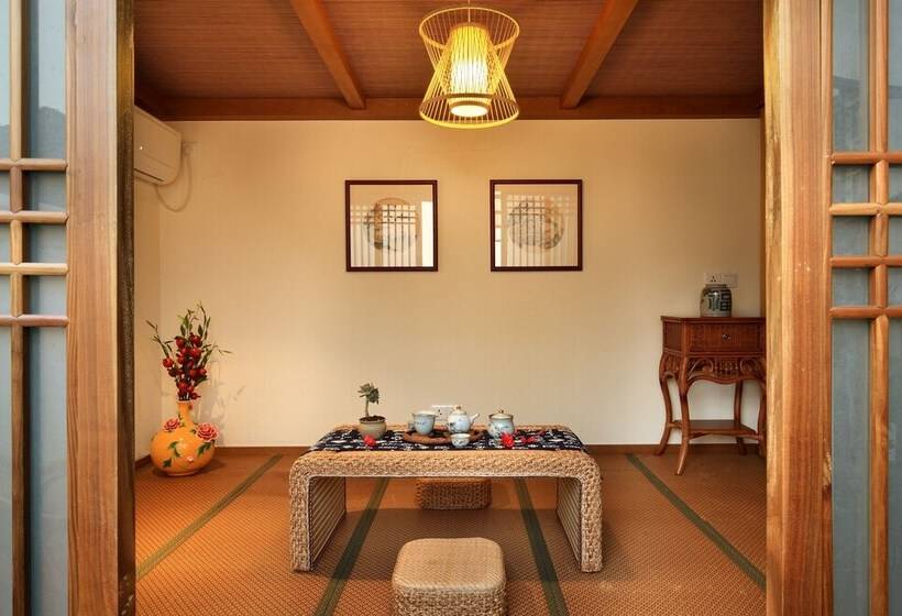 Семейный Номер, The Beyond Villa Guilin