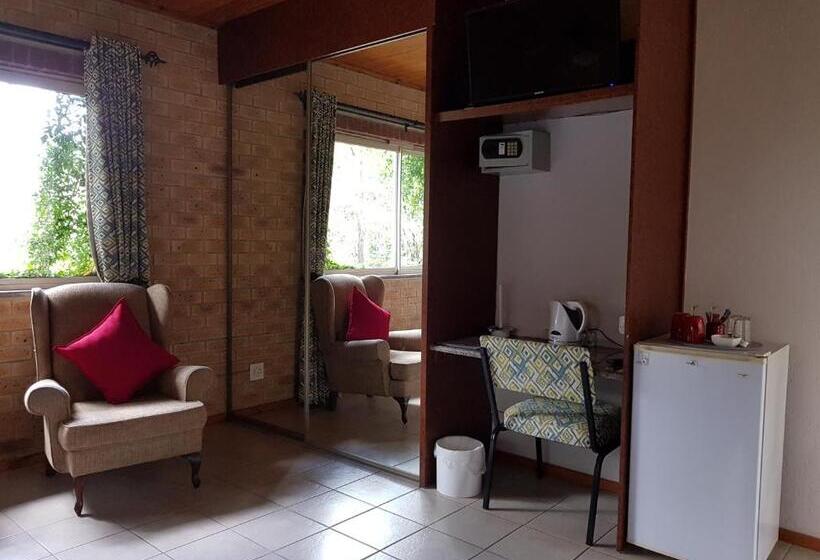 Номер Deluxe, Crocodile Lodge Cc