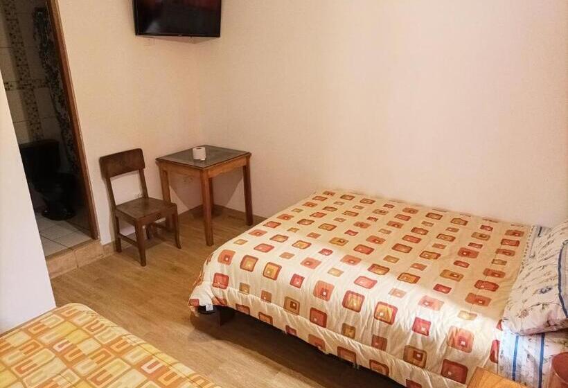 اتاق خانوادگی, Kantu Hospedaje