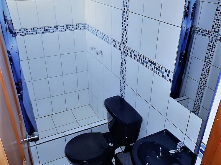 اتاق سوپریور, Kantu Hospedaje