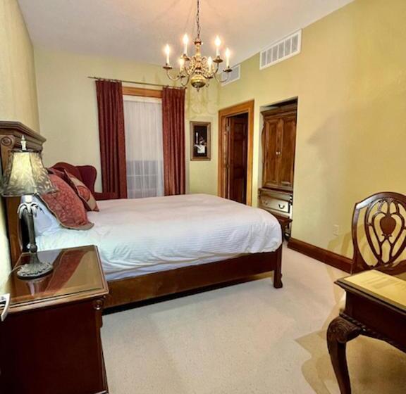 غرفة ديلوكس, The Port