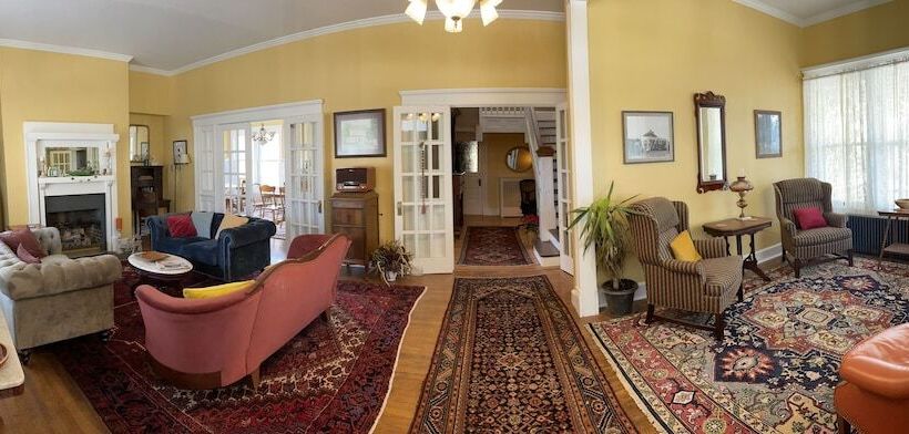 スタンダードルーム, The Grey Swan Inn Llc