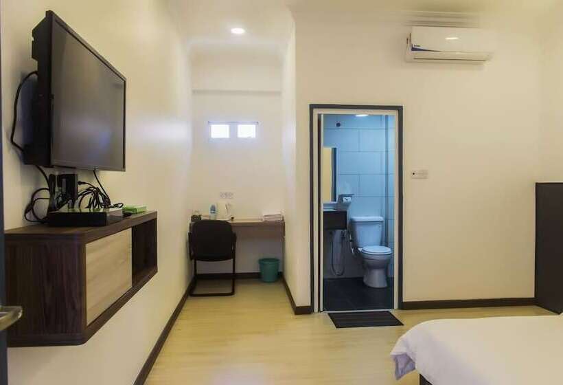 Quarto Deluxe, Luna Capsule